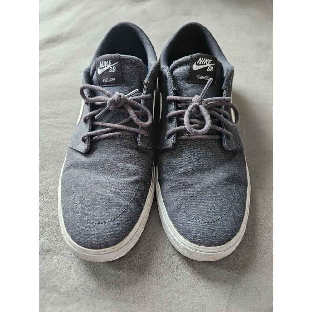Nike SB Zoom Mens Size 13 Denim and White Athletic Skate Shoes